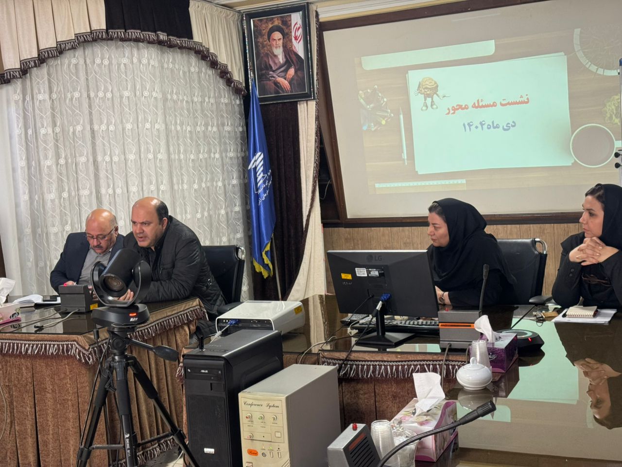 برگزاری-نشست-مسئله‌محور-گروه-گسترش-شبکه